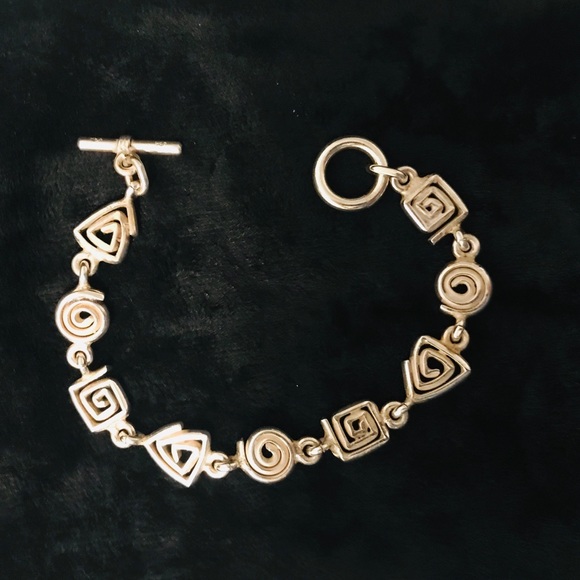 Jewelry - Sterling silver modern link bracelet.